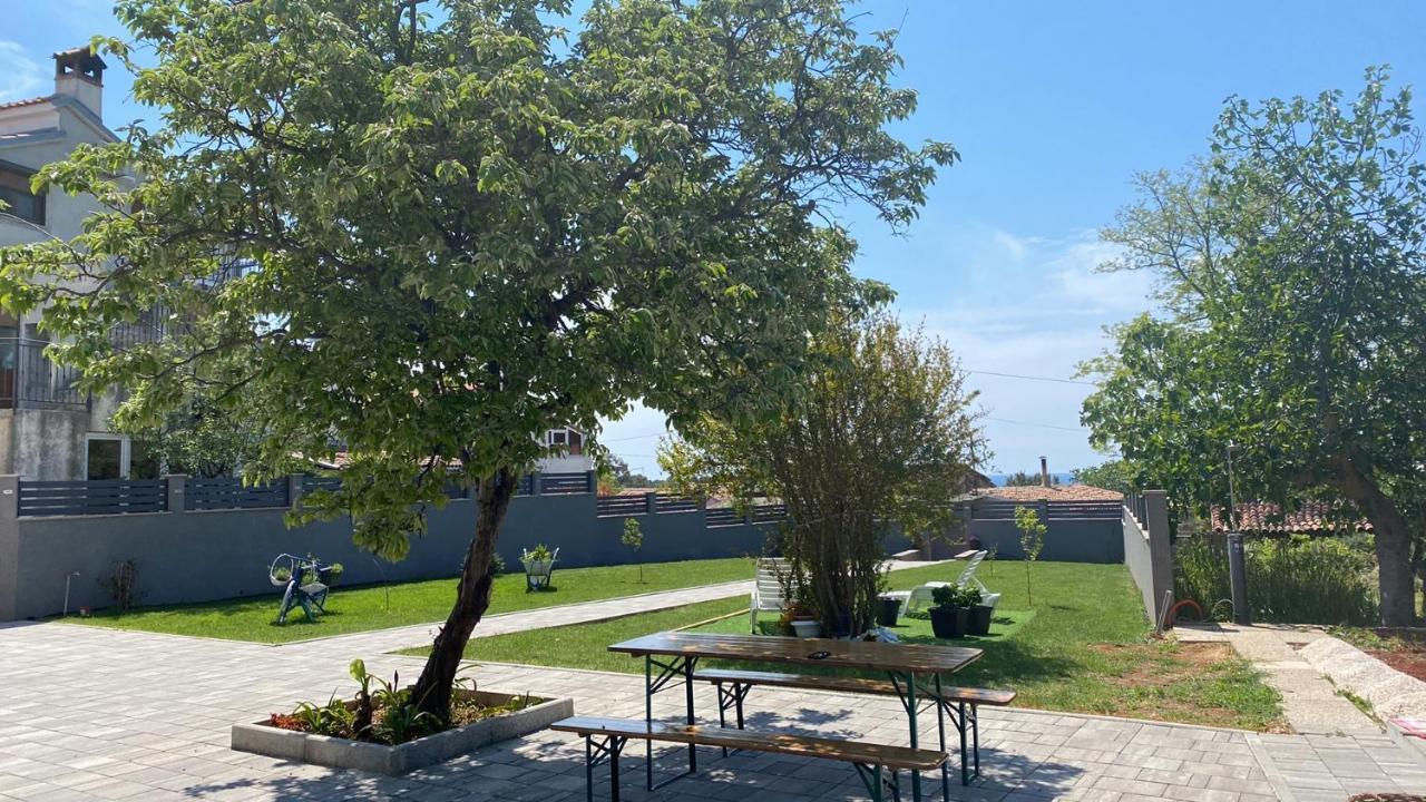 Villa Mara Pula Exterior photo